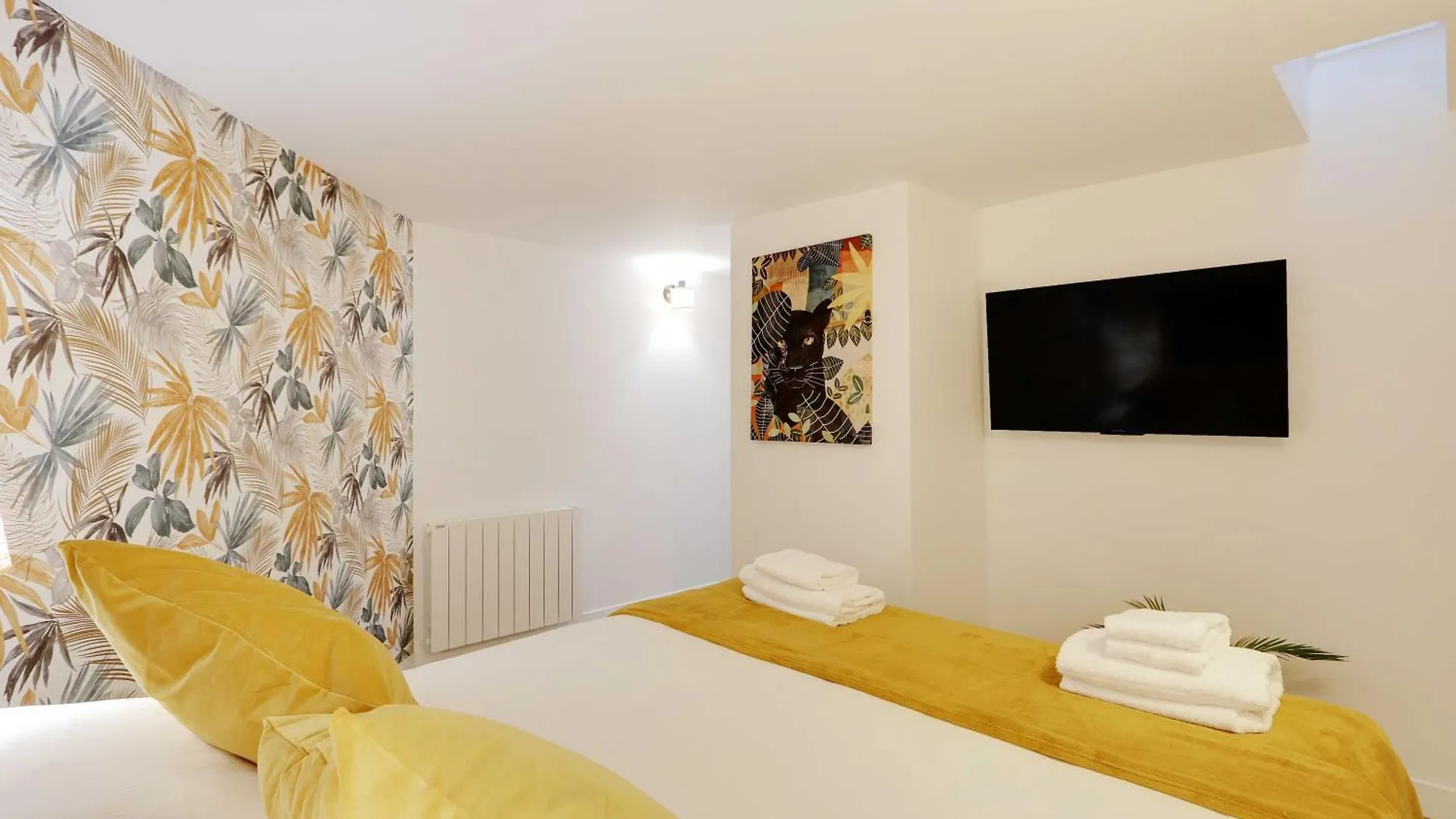 Modern Loft - 2Br-8P - Place De La Republique パリ 0*,